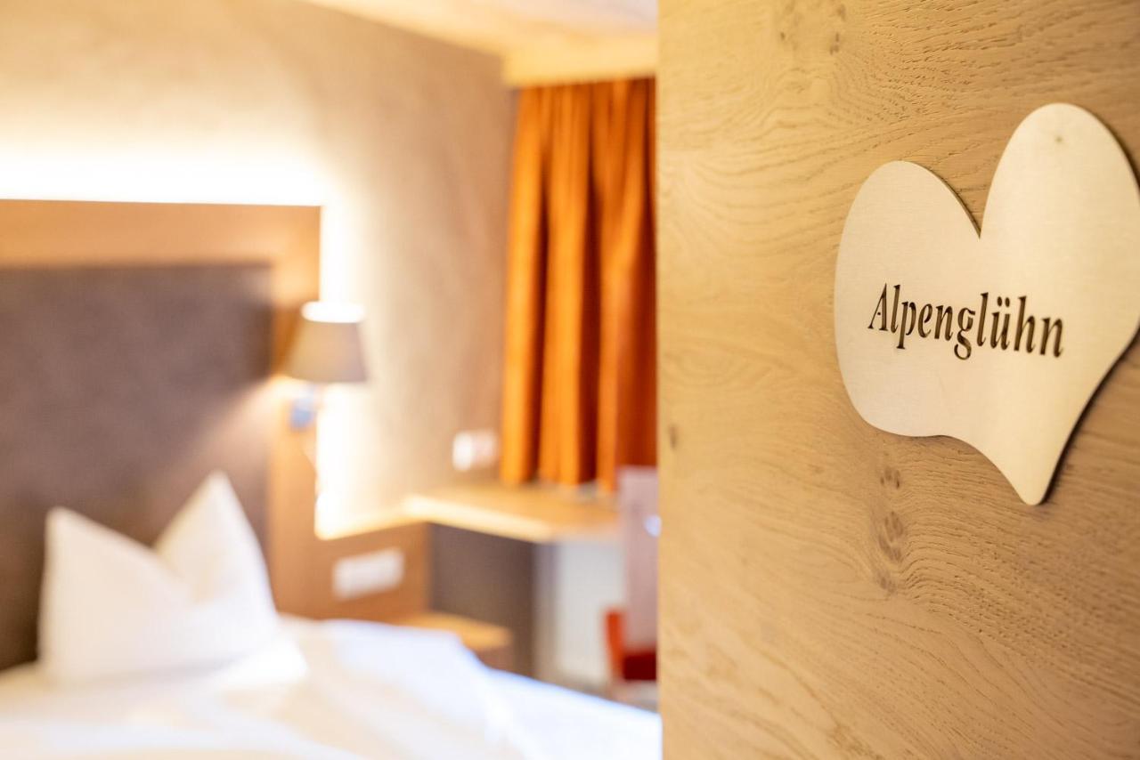 Hotel Tiroler Herz Hinterhornbach Kültér fotó