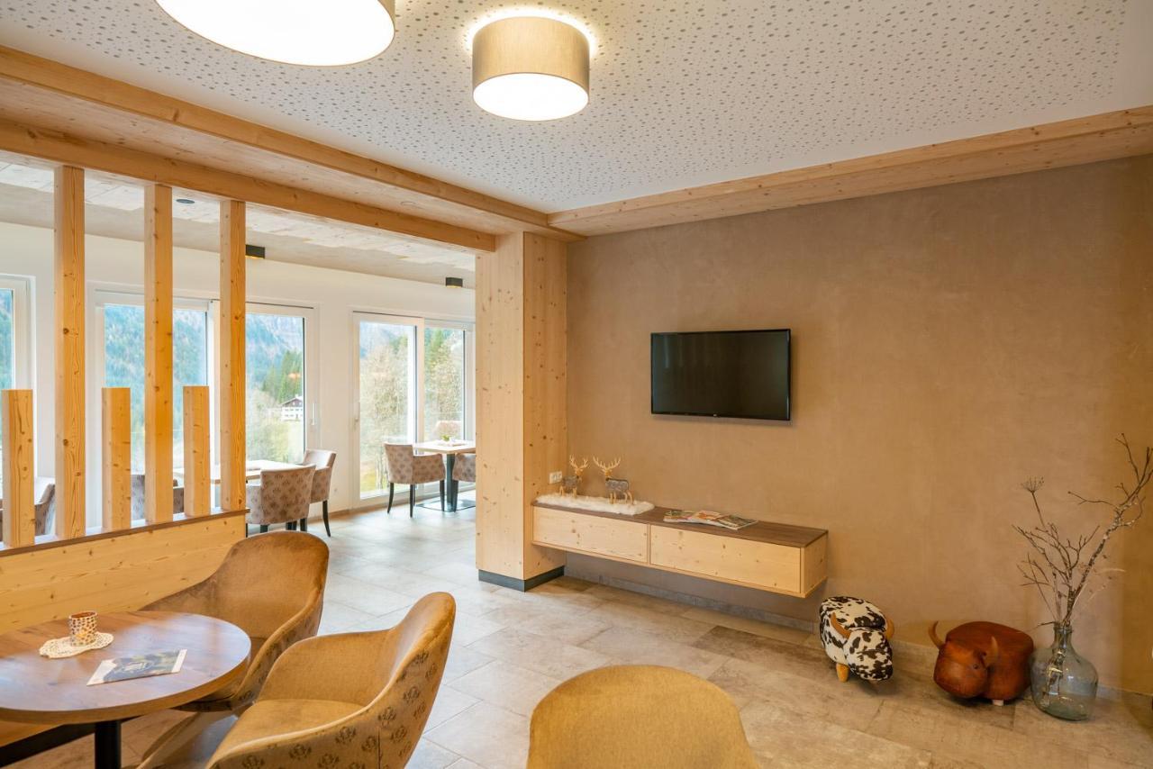 Hotel Tiroler Herz Hinterhornbach Kültér fotó