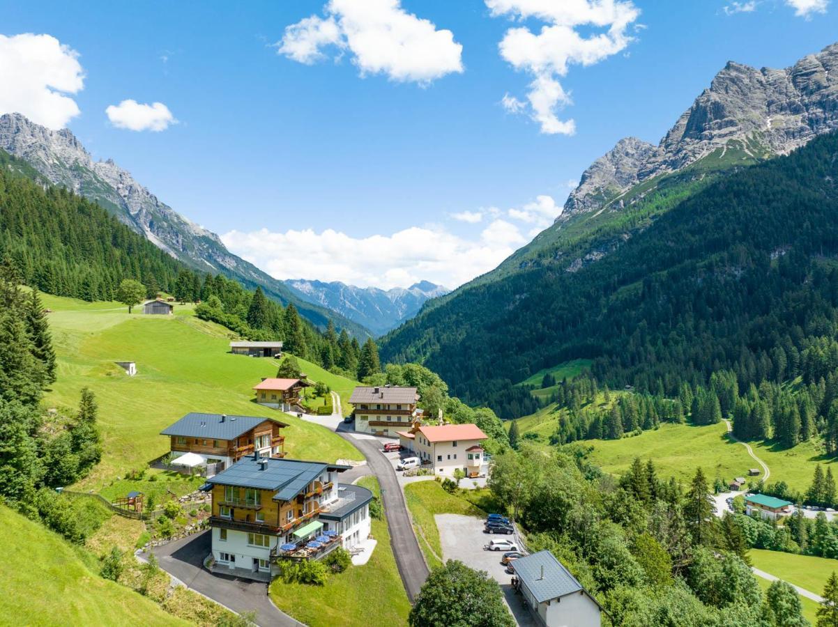 Hotel Tiroler Herz Hinterhornbach Kültér fotó