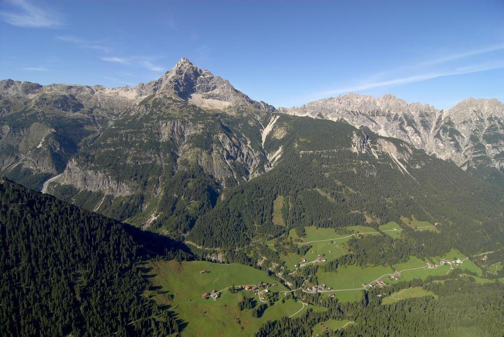Hotel Tiroler Herz Hinterhornbach Kültér fotó