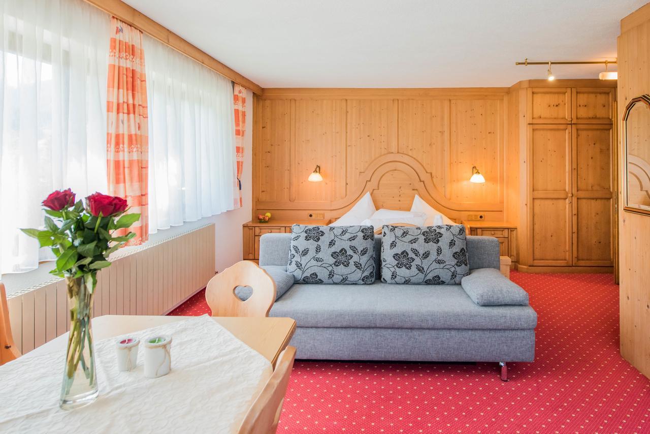 Hotel Tiroler Herz Hinterhornbach Kültér fotó